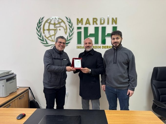 Mardin İHH'da Bayrak Değişimi